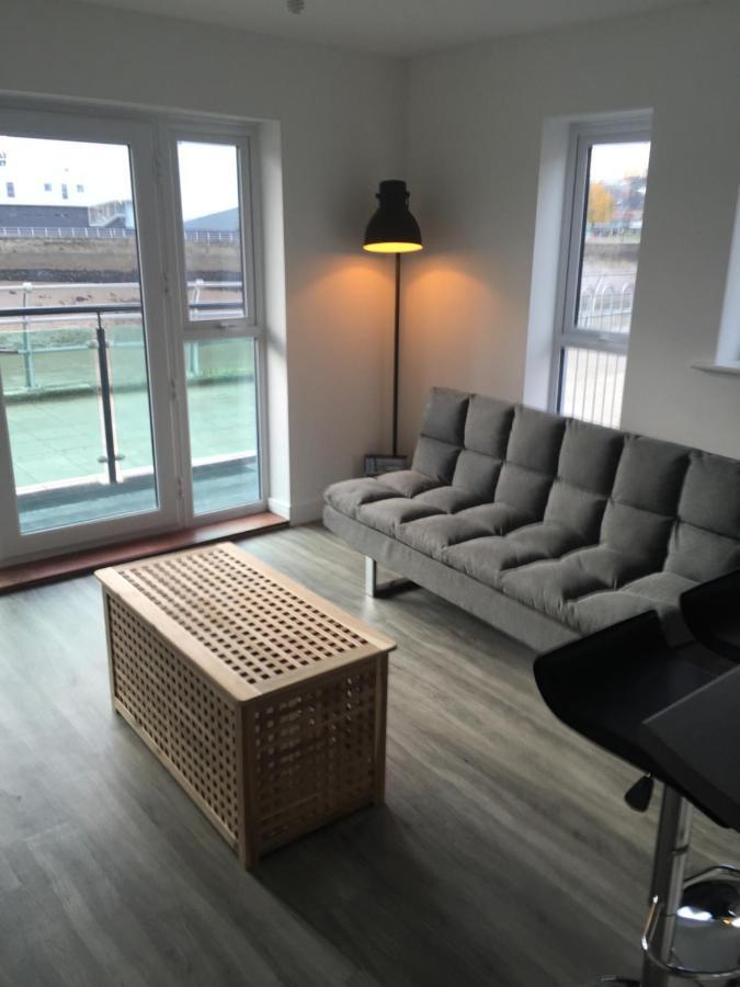 Raphael Retreat Daire Newport  Dış mekan fotoğraf