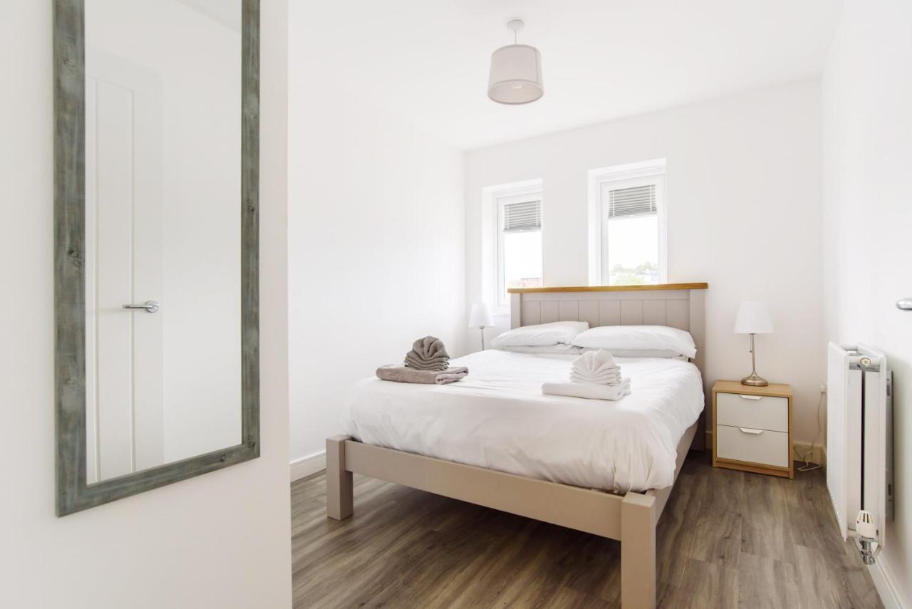 Raphael Retreat Daire Newport  Dış mekan fotoğraf